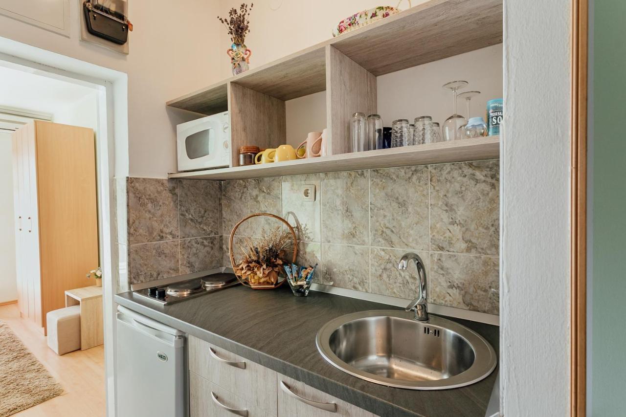 Apartmani Vico Herceg Novi Exterior foto